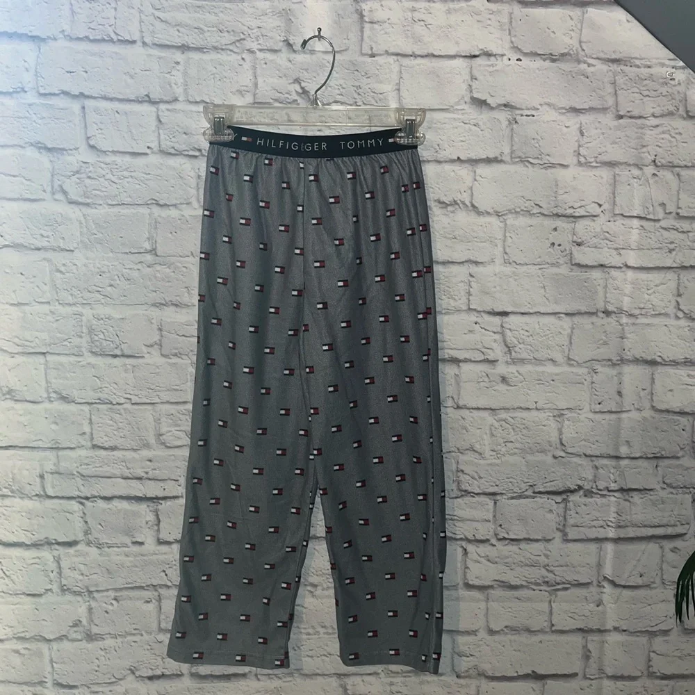 Gray soft Youth Boys Tommy Hilfiger pajama pants size 8-10